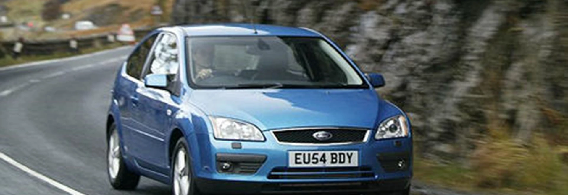 Ford Focus 2.0 TDCi Euro IV Ghia Five-Door (2005)